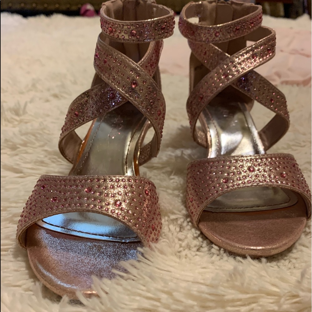 Pink heels